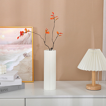 Ваза керамическая, цвет белый, 7,5*26 см