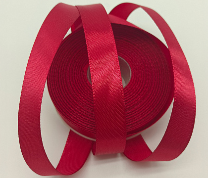 Лента атласная, на картонн.катушке, односторонняя, 15 мм х 100 ярд, бордовый (15 шт/упак)