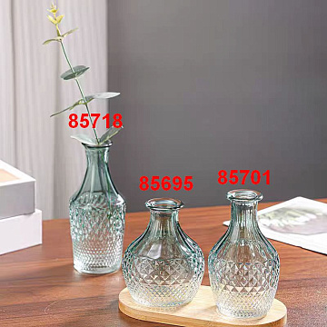 Ваза стеклянная D6*H14,4 см, 1 шт., градиент зеленый