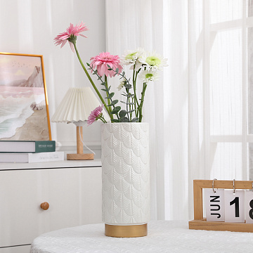 Ваза керамическая, цвет бело-золотой, 11*25 см