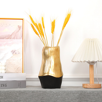 Ваза керамическая, цвет черно-золотой, 13*21,5 см