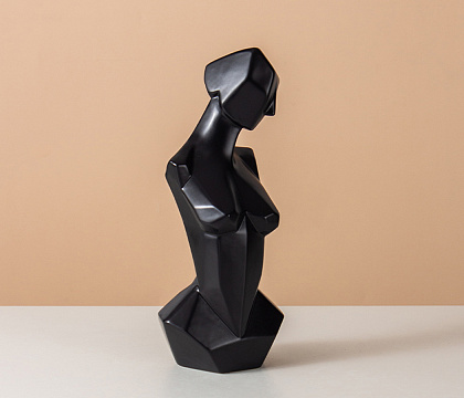 Статуэтка декоративная, керамика, цвет черный, 12*9,5*28,5 см