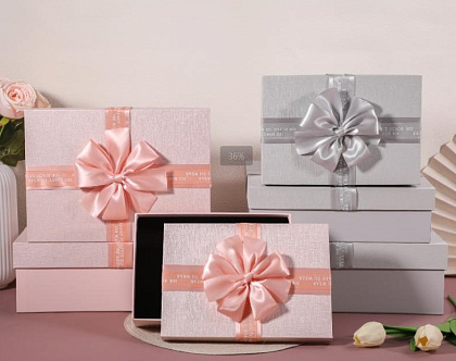 Набор коробок подарочных 39*28*14, 37*26*12, 35*24*10,  см, 3 шт., нежно-розовый