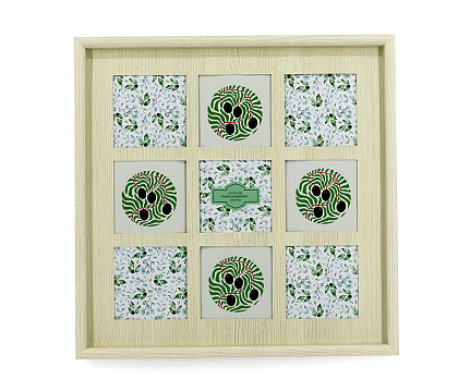 Фоторамка-коллаж декоративная из МДФ для 9 фотографий 10х10 см., цвет белый, со стеклом, 38,8x2,5х38,8 см