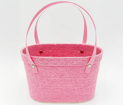 Сумочка плетеная из бумажной лозы, верх 23*13 см, низ 20*9 см, высота 14 см, розовый