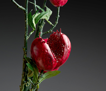 Ветка декоративная с гранатами (плоды D7 -2 шт., D5 см - 1 шт., плоды D4 см - 2 шт.), 90 см, 1 шт.