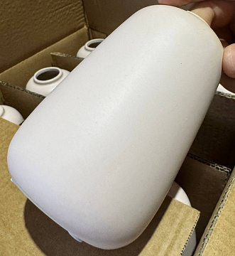 Ваза керамическая, цвет розовый, 9,5*9,5*15,5 см.