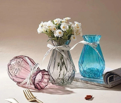 Ваза стеклянная (ассортимент) 6,5*10*15 см, 1 шт.