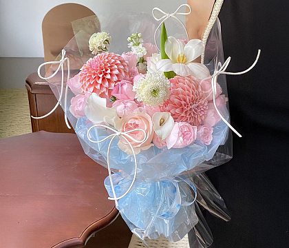 Упак. материал флористическая пленка со стеклянной текстурой , 60 мкр, 56 см х 10 м, графитовый