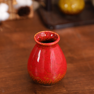 Ваза керамическая, цвет красный, 8*10,9 см