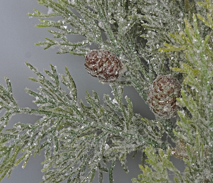 Ветка декоративная заледеневшая с шишками 52 см, 1 шт.