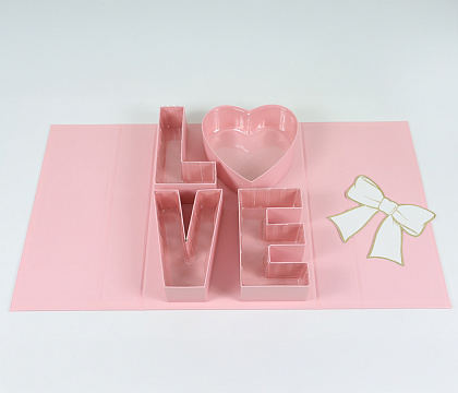 Коробка для цветов "Сюрприз" 36,7*27*6,8H см, 1 шт., св. розовый