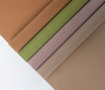 Водостойкий упаковочный материал "Бархат", 53 см*6 ярдов, 75 г/м², пудровый