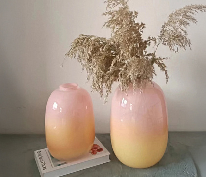 Ваза стеклянная D15 * H26 см, 1 шт., градиент розово-желтый