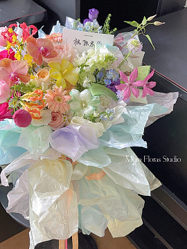 Упак. материал флористическая пленка со стеклянной текстурой , 60 мкр, 56 см х 10 м, винный