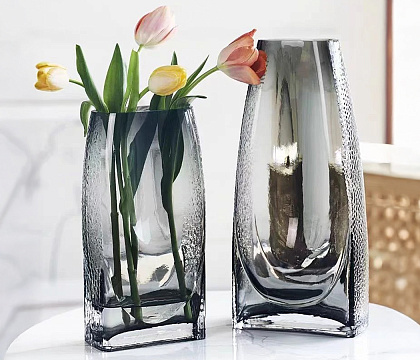 Ваза стеклянная D15 * H35 см, 1 шт., серый