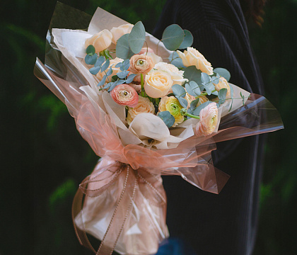 Упак. материал флористическая пленка "Звездная пыль", 60 см х 10 м, красный