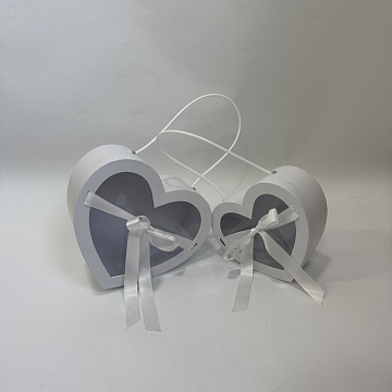 Набор коробок в виде сердца с бантиком 29x26x10,5, 22,5x20x9 см, 2 шт., белый