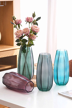 Ваза стеклянная 8,3 *12,5 *26 см, 1 шт., зеленый