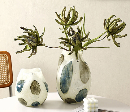 Ваза стеклянная D18 * H26 см, 1 шт., молочный