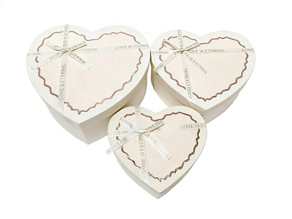 Набор коробок в виде сердца "Любовь в подарок" 22*20*9, 19*17*7,5, 16*14*6 см, 3 шт., светло-лимонный