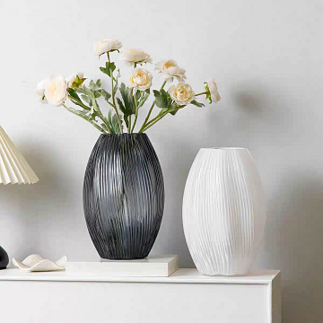 Ваза стеклянная D17,7*26,9 см, 1 шт., белый