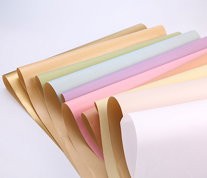 Водонепроницаемый упак. материал флористическая пленка с крафт бумагой, 80гр/м2, 50 см*10 м, белый