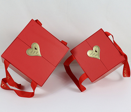 Набор коробок подарочных "С любовью": 20×20×17,7H, 17×17×15,1H, 2 шт., красный