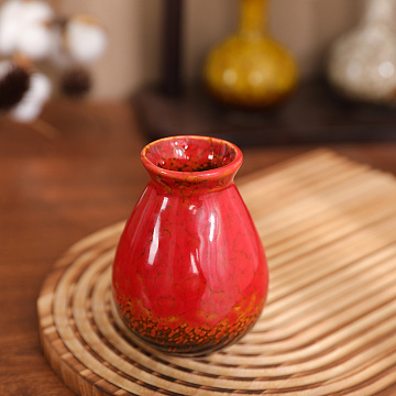 Ваза керамическая, цвет красный, 8*10,9 см