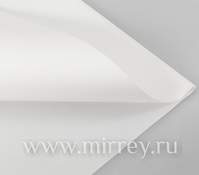 Упак. материал матовая пленка "Флёр", 53 мкр, 58 см х 10 м, белый