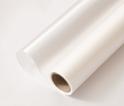 Упак. материал флористическая пленка "Мерцание", 150 мкр, 49 см х 5 ярдов , белый