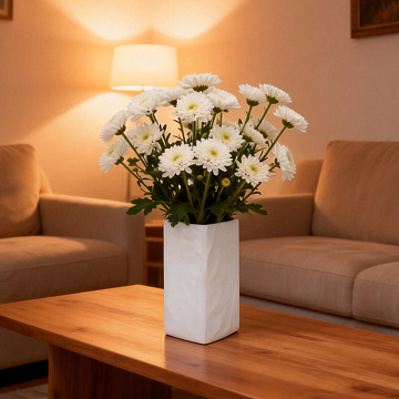 Ваза керамическая, цвет белый, 10,5*23 см