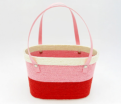 Сумочка плетеная из бумажной лозы  верх 23*13 см, низ 20*9 см, высота 14 см молочный/розовый/красный