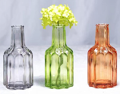 Ваза стеклянная D7 * H15, 1 шт., зеленый