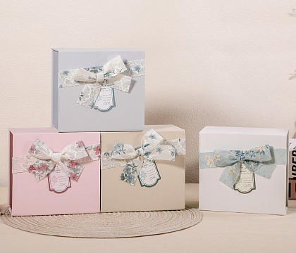 Набор коробок подарочных ассорти 13,5*12,5*7,5, 4 шт.