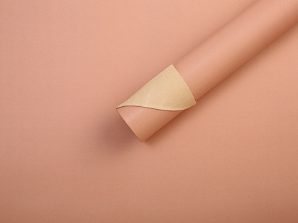 Водонепроницаемый упак. материал флористическая пленка с крафт бумагой, 80гр/м2, 50 см*10 м, розово-бежевый