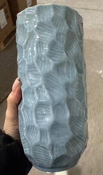 Ваза керамическая, цвет серо-голубой, 11*11*22,5 см.