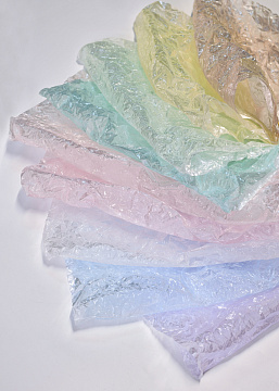 Упак. материал флористическая пленка со стеклянной текстурой , 60 мкр, 56 см х 10 м, винный