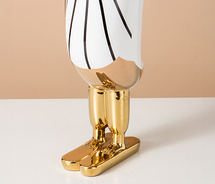 Статуэтка декоративная серия "Рэди", керамика, цвет бело-золотой, 14,5*17*34 см