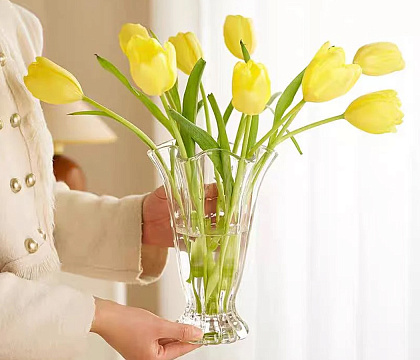 Ваза стеклянная D16 * H23,  1 шт, прозрачный