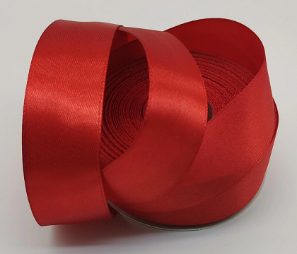 Лента атласная, на картонн.катушке, односторонняя, 25 мм х 100 ярд, красный (5 шт)